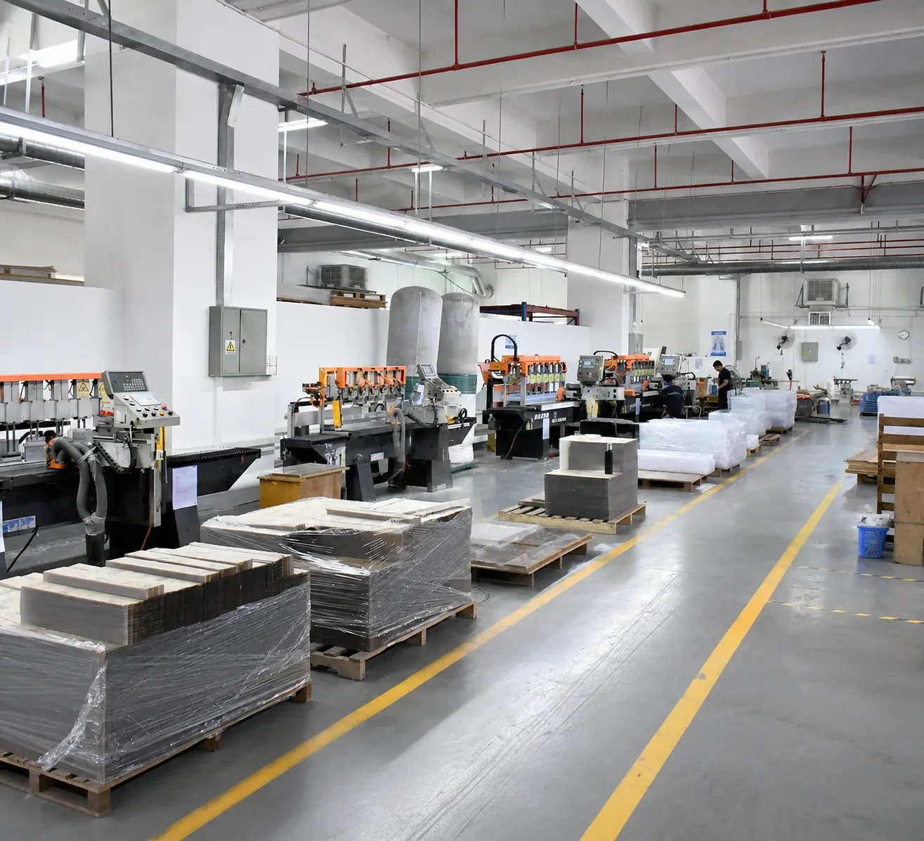 Mahjong production workers at assembly station